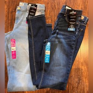 Jordache Girls' Denim Blue Skinny Jeans